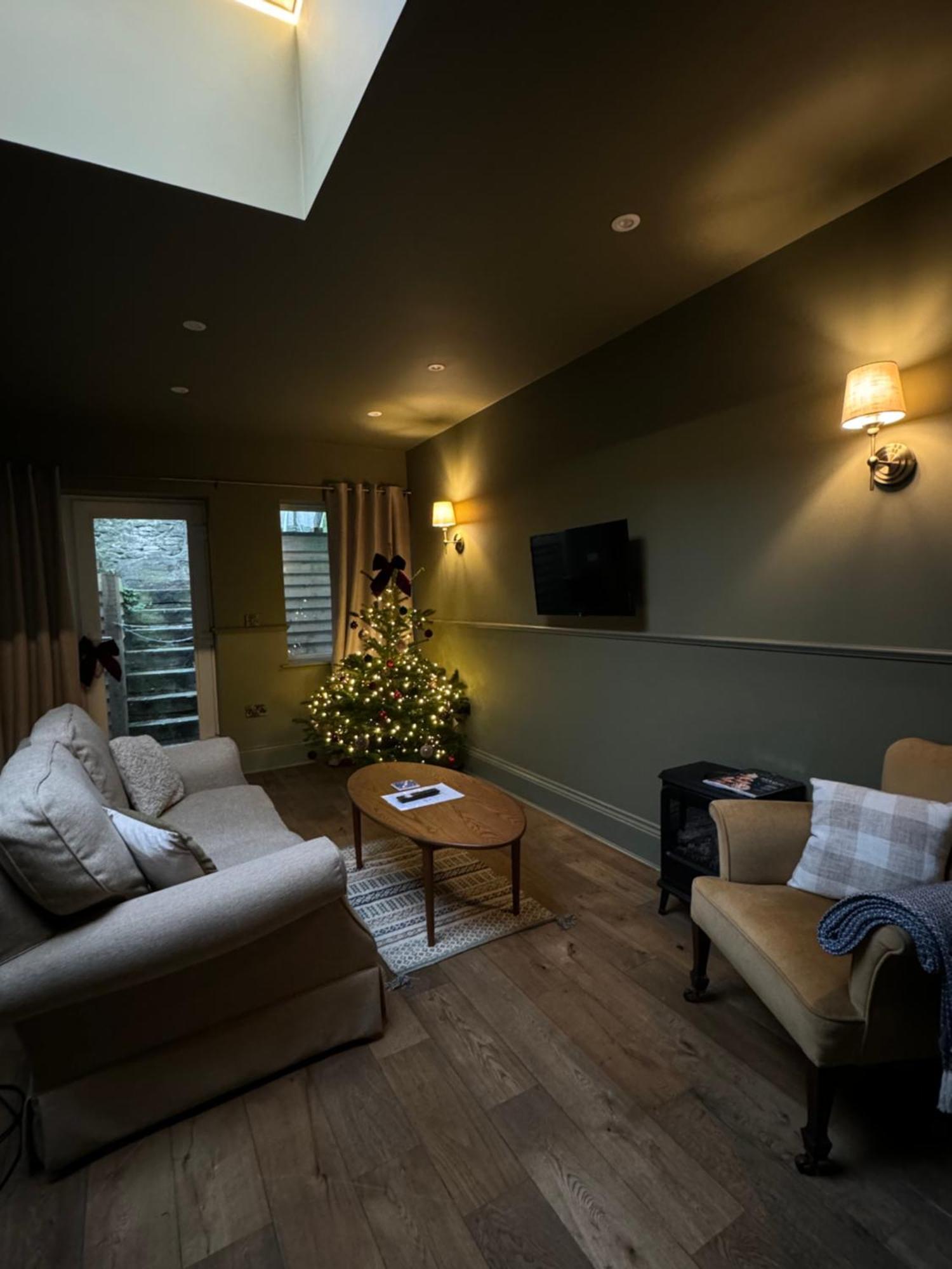 Peaceful Apartment In The Heart Of Frome Eksteriør billede